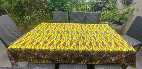 Masika's World Tablecloth 150 x 260cm with 8 Napkins set