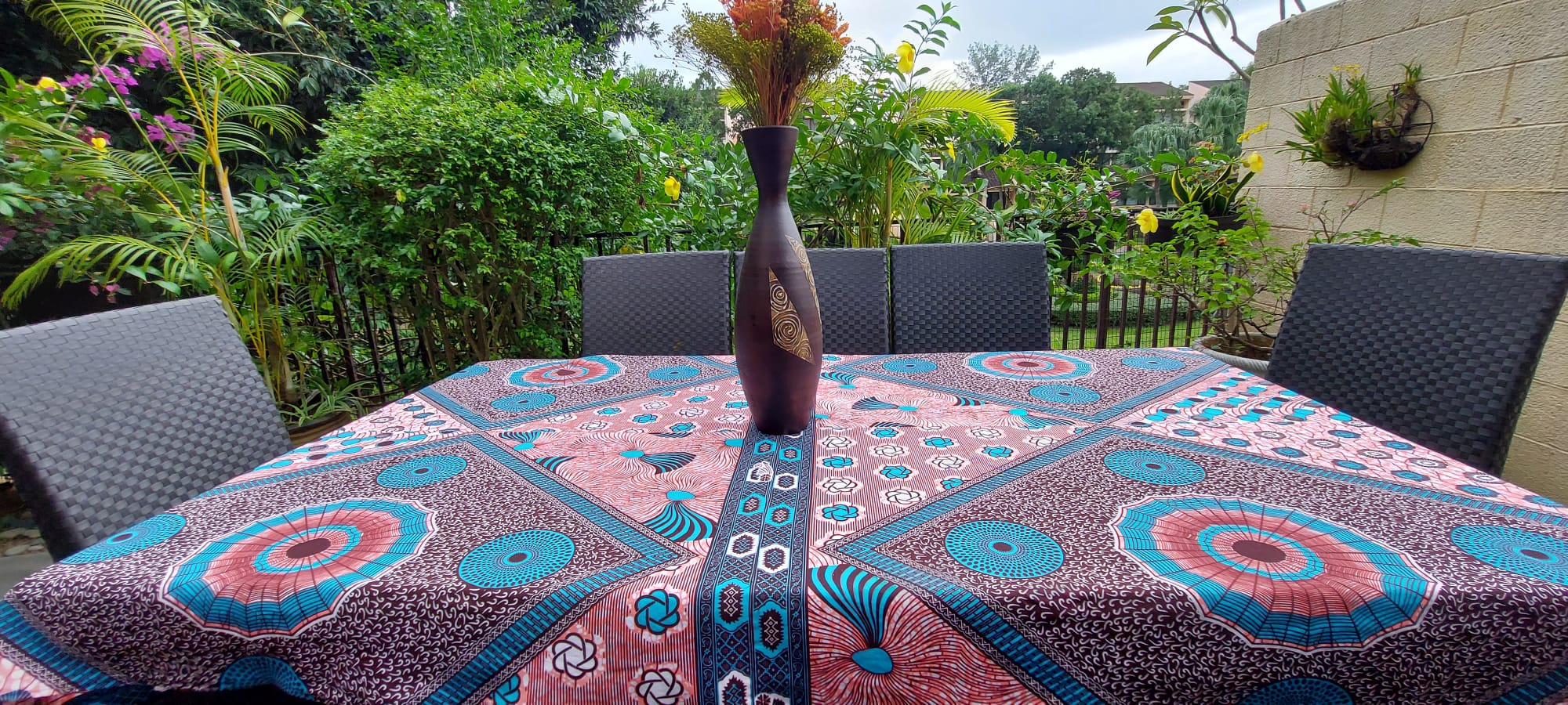 Masika's World Tablecloth 140 x 220cm