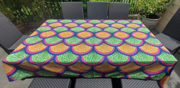 Masika's World Tablecloth 150x260cm with 8 Napkins set